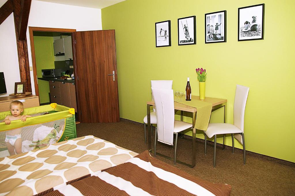 Penzion A Relax Centrum Andelka Hanušovice Chambre photo
